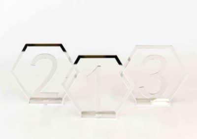 vuokrasomiste, annenpartydeco, somiste, vuokratuote, vuokrattavat juhlatarvikkeet, pöytänumerot