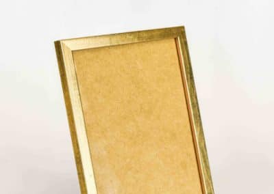 vuokrasomiste, annenpartydeco, somiste, vuokratuote, vuokrattavat juhlatarvikkeet, kehys, kultainen kehys