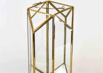 vuokrasomiste, annenpartydeco, somiste, vuokratuote, vuokrattavat juhlatarvikkeet, lyhty, kultainen lyhty