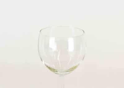 viinilasi, valkoviinilasi, punaviinilasi, ballon, jalallinen lasi, vuokraa astiat, astiavuokraus, annenpartydeco