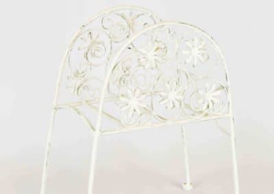 viiniteline, teline, valkoinen teline, metalliteline, viinin tarjoilu, annenpartydeco