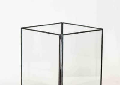 lasirasia, lasiastia, lasilyhty, korttiboksi, korttiboxi, kortit laatikko, lasilaatikko, moderni somiste, annenpartydeco