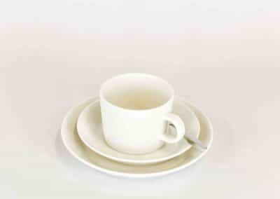 vuokrasomiste, annenpartydeco, somiste, vuokratuote, vuokrattavat juhlatarvikkeet, astiavuokraus, vuokraa astiat, kahviastiasto, Iittala Teema