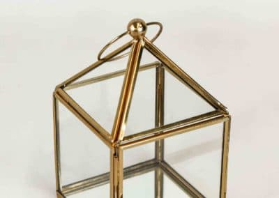 vuokrasomiste, annenpartydeco, somiste, vuokratuote, vuokrattavat juhlatarvikkeet, kultainen lyhty, hemtex lyhty, lyhtyjä häihin