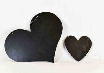 vuokrasomiste, annenpartydeco, somiste, vuokratuote, vuokrattavat juhlatarvikkeet, opasteet, kyltit, liitutaulu, sydänkoriste, sydänliitutaulu