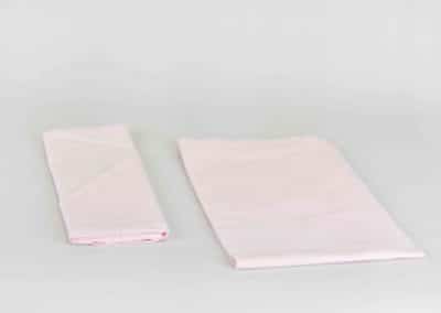 vuokrasomiste, annenpartydeco, somiste, vuokratuote, vuokrattavat juhlatarvikkeet, hääkoristeet, kangastuotteet, lautasliina, kankainen lautasliina, servetti